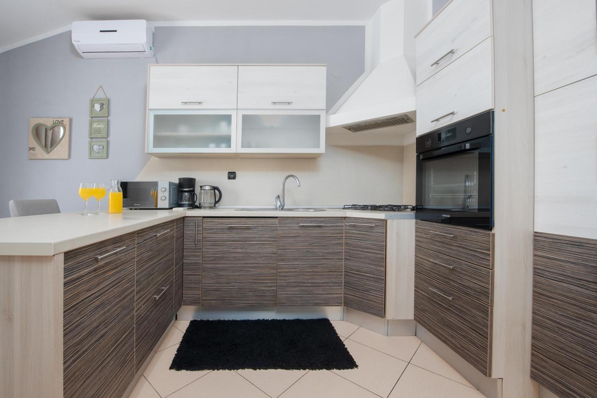 Apartman Mara Poljica  ภายนอก รูปภาพ