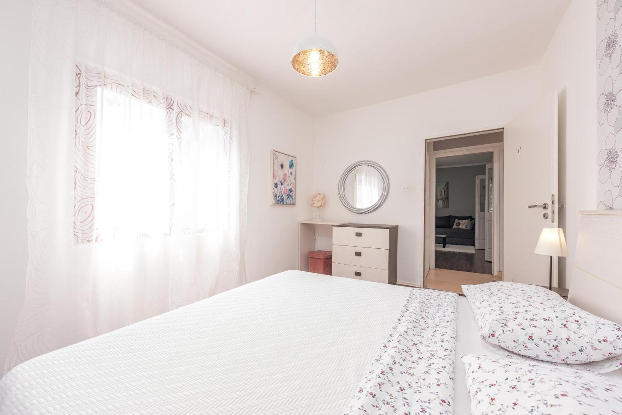 Apartman Mara Poljica  ภายนอก รูปภาพ